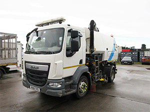 Ref 42 - 2016 DAF Euro 6 Road sweeper for sale
