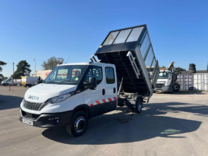 REF 114 - 2021 Iveco 7 ton caged tipper for sale (5)
