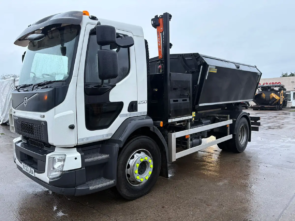2023 Volvo Hotbox Tarmaster for sale