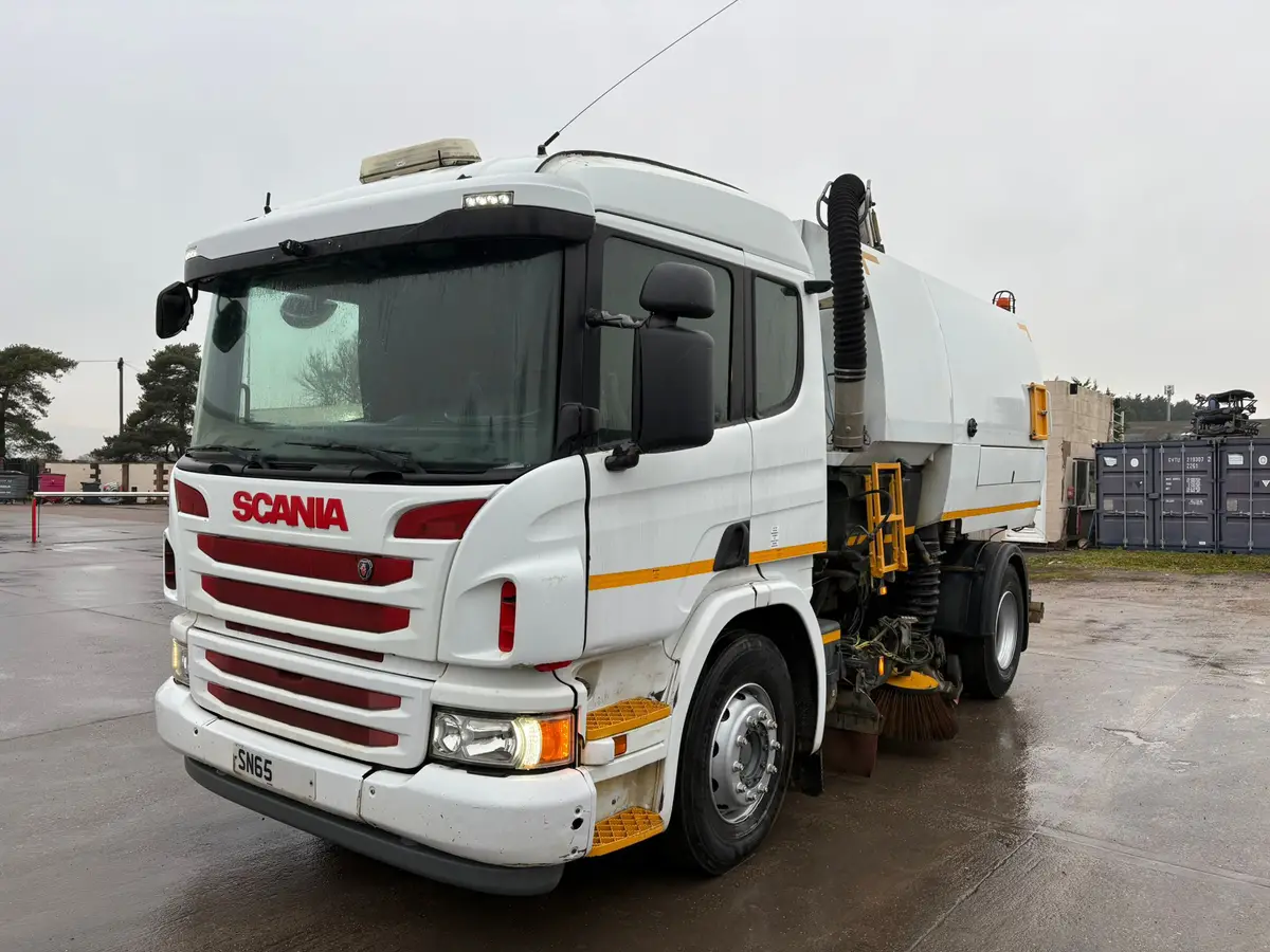 Johnston VT851 road sweeper for sale